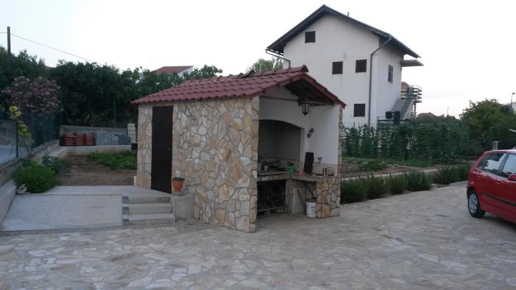 Vila Suzana Tribalj 外观 照片