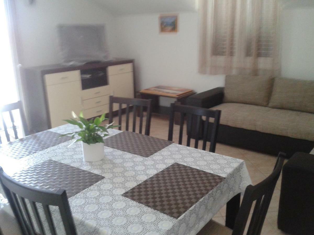 Vila Suzana Tribalj 外观 照片